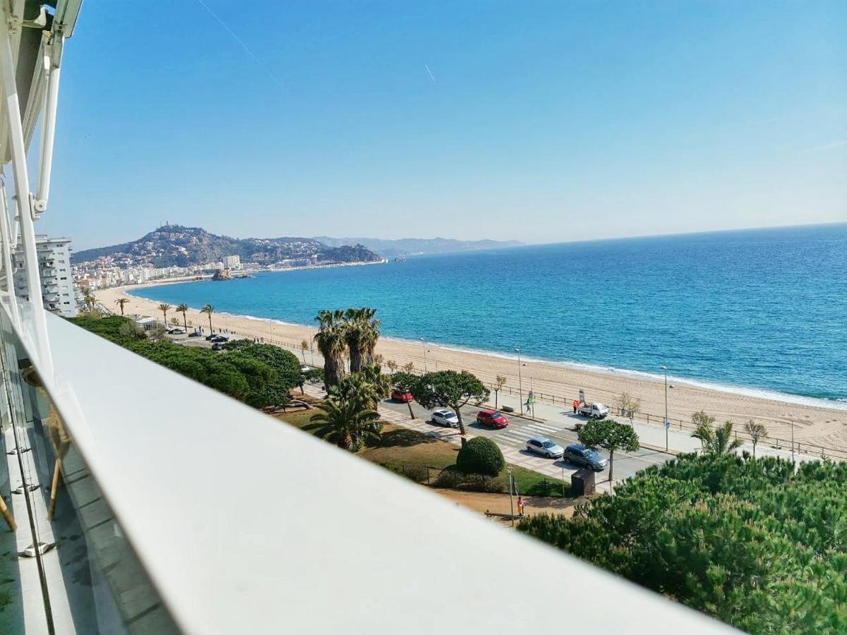 Seafront Apartment In Blanes Kültér fotó