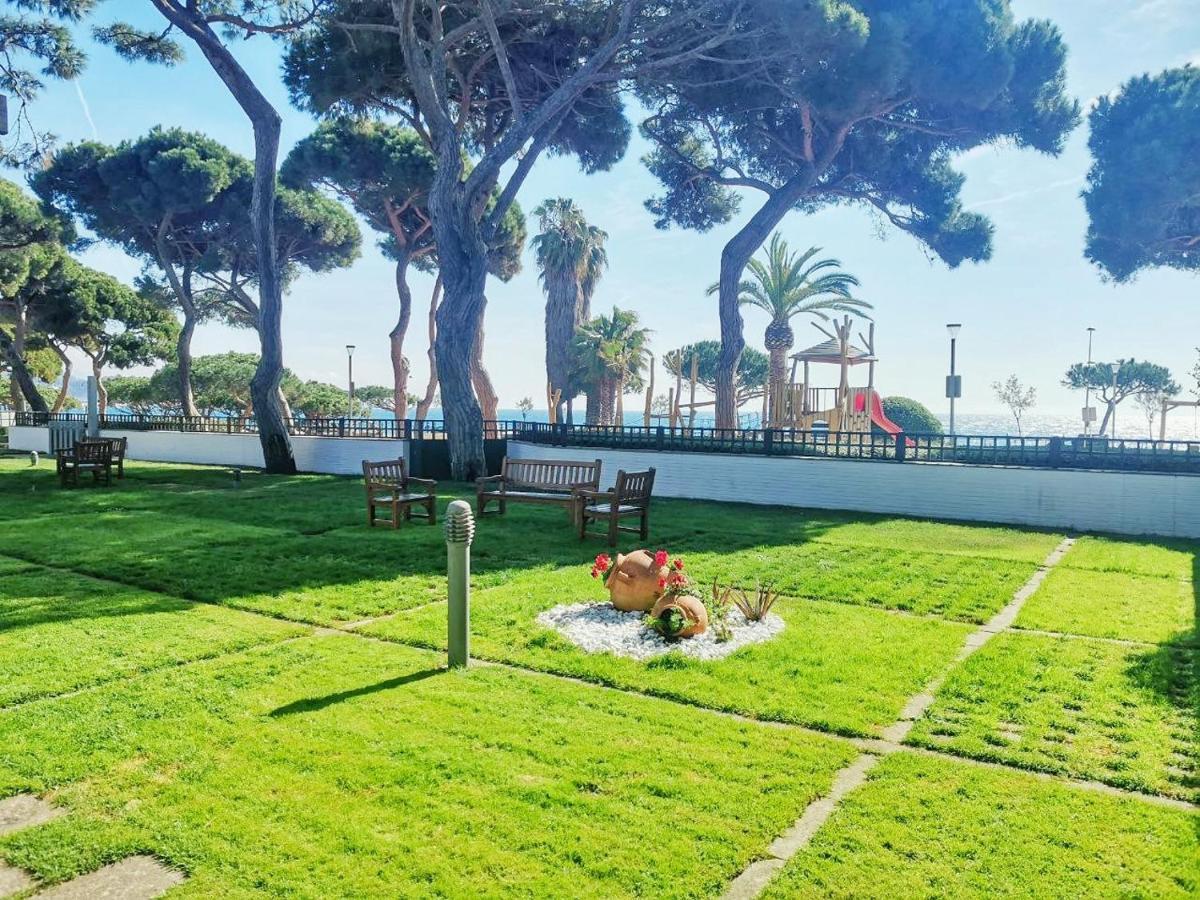 Seafront Apartment In Blanes Kültér fotó
