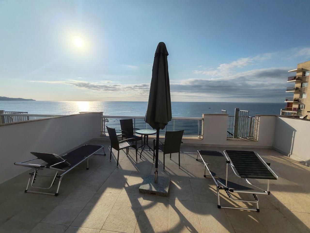 Seafront Apartment In Blanes Kültér fotó