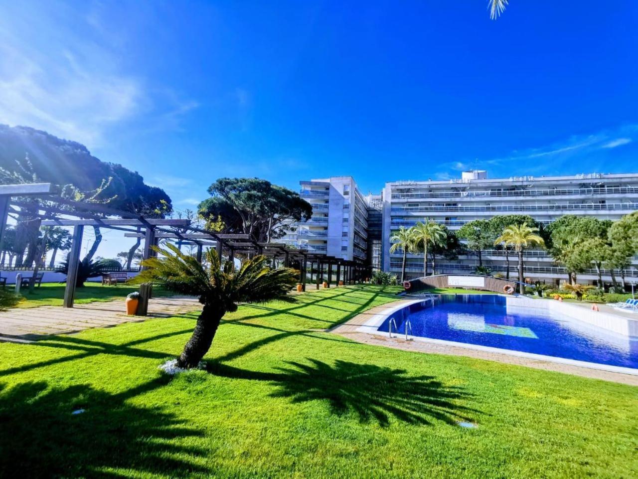 Seafront Apartment In Blanes Kültér fotó